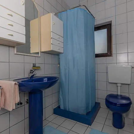 Apartament With Parking Space - 22846 *