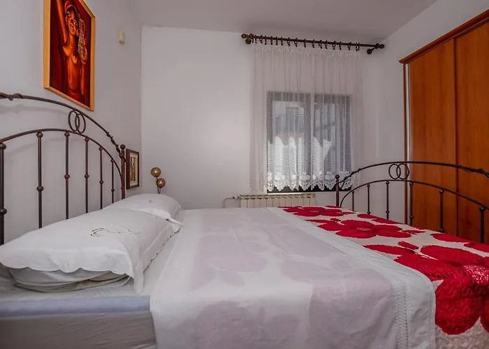 With Parking Space - 22846 Apartmán Novi Vinodolski